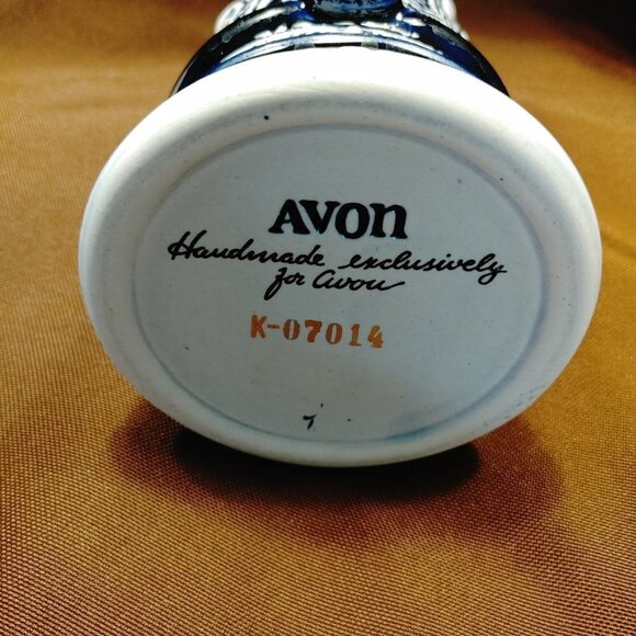 Vintage Avon Beer Stein with lid, 1976 Avon Collectible Beer Stein - Picture 6 of 13